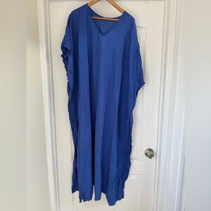 Vibrant Blue V-Neck Kaftan